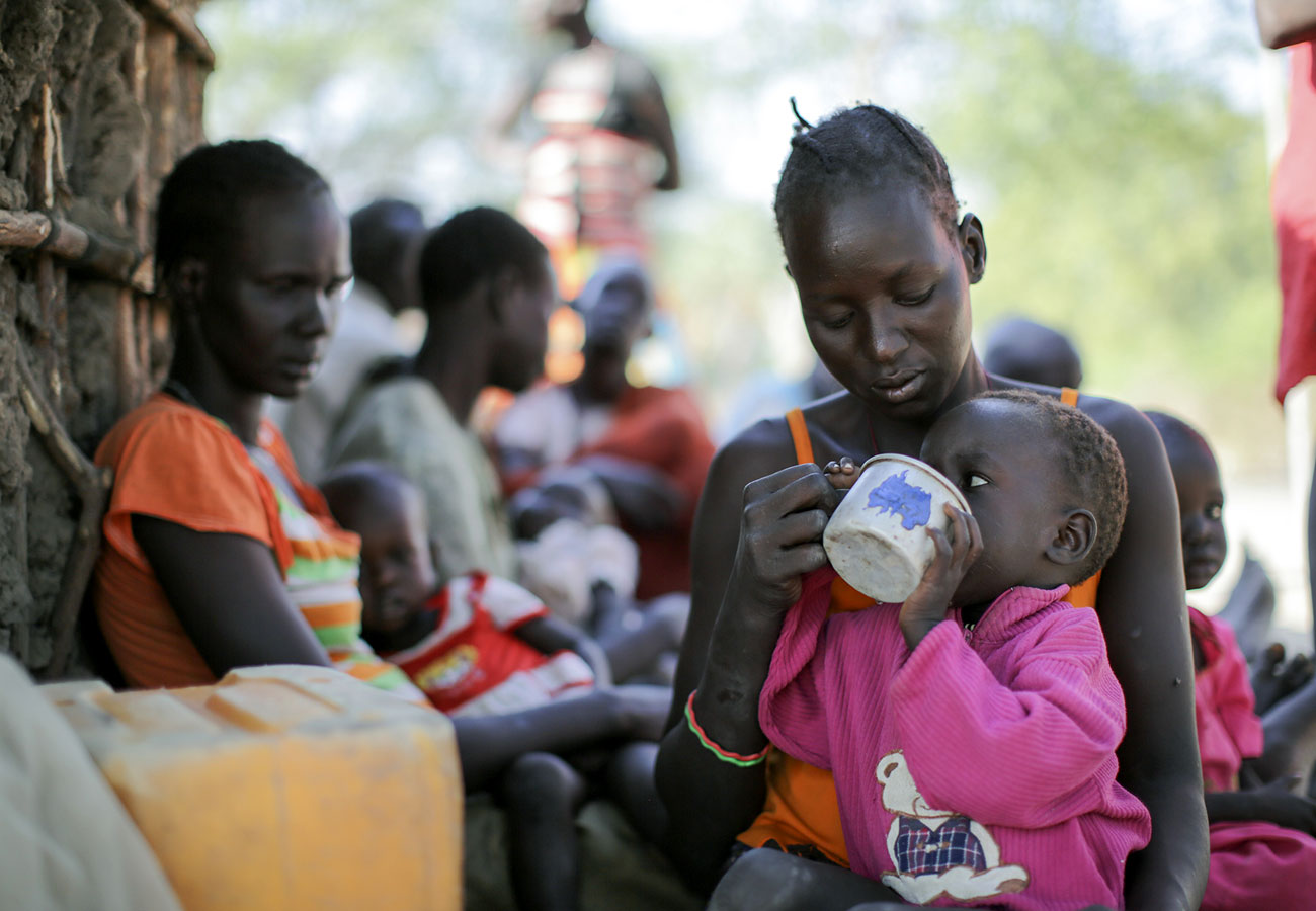 Проблемы африканских стран. Голодающие африканские дети.