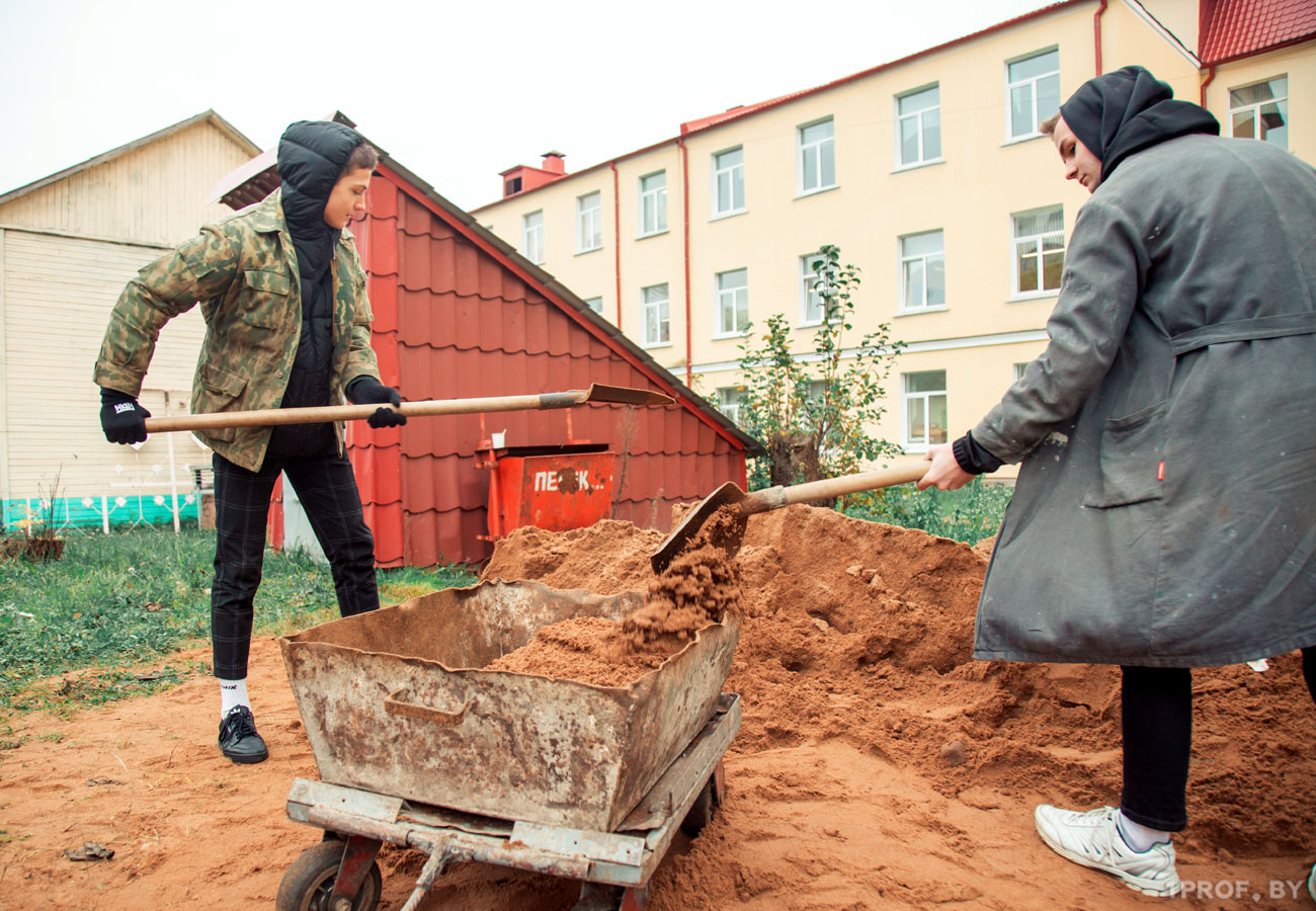 С какого возраста, где и кем в Беларуси могут работать подростки.