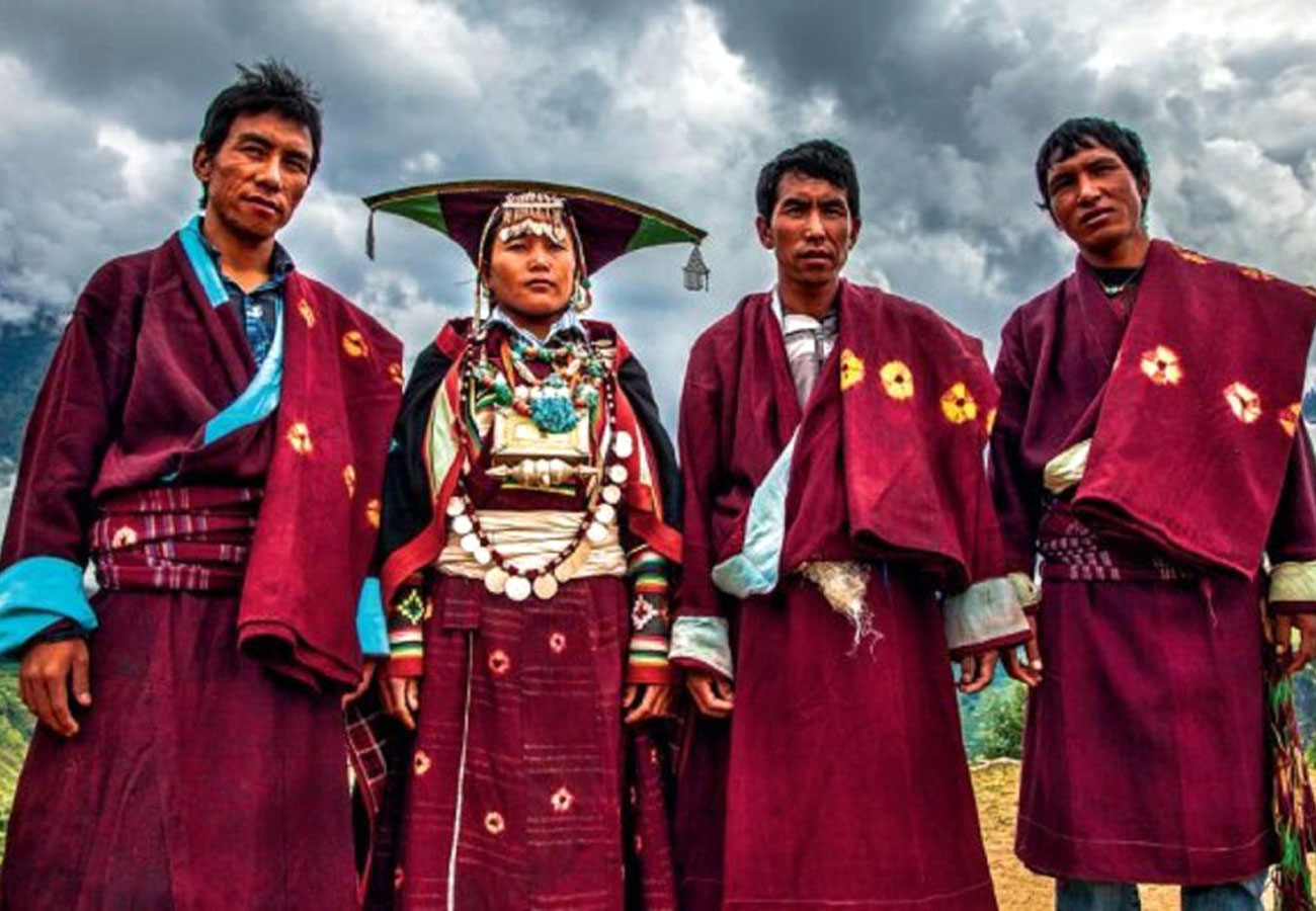 Иметь много мужей. Дельфийская полиандрия Тибет. Фратернальная полиандрия. Многомужество в Тибете. Тибетцы свадьба полиандрия.